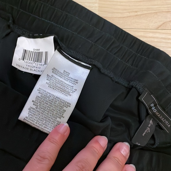 BCBG Max Azria Navy Joggers - Picture 5 of 5